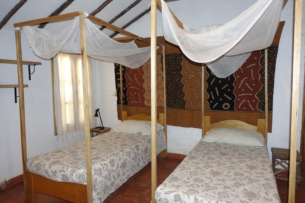 Keur Marrakis Hotel M'Bour Exterior photo
