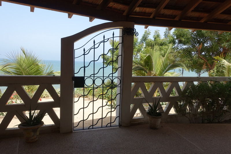 Keur Marrakis Hotel M'Bour Exterior photo